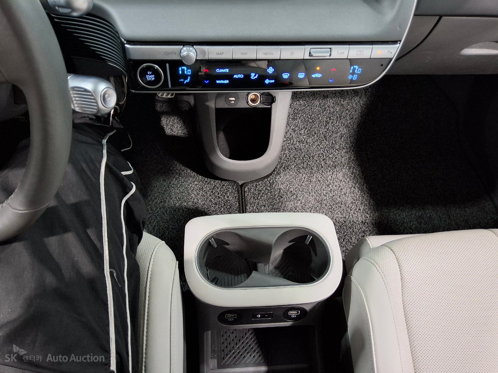 2022 - hyundai ioniq
