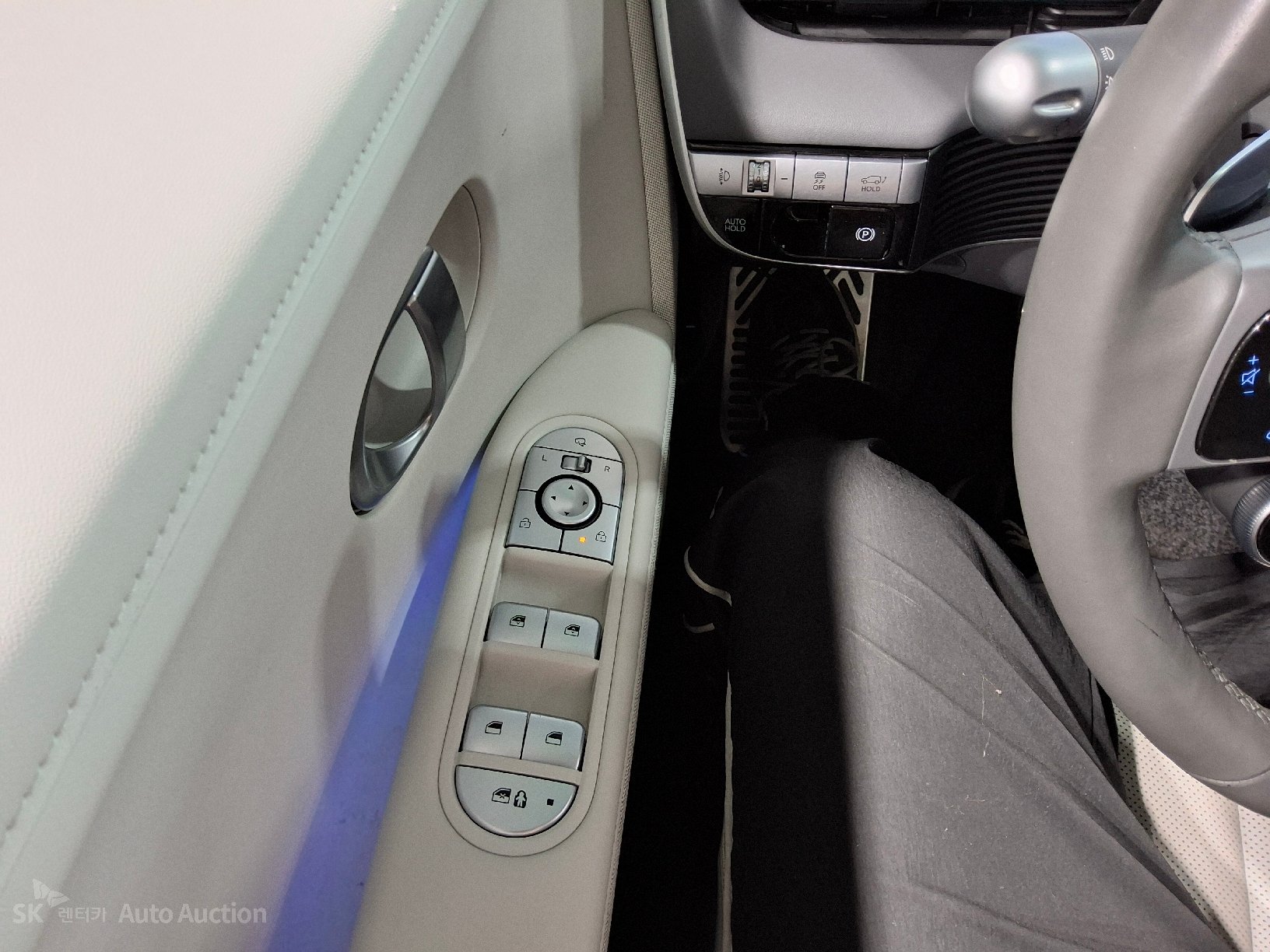 2022 - hyundai ioniq