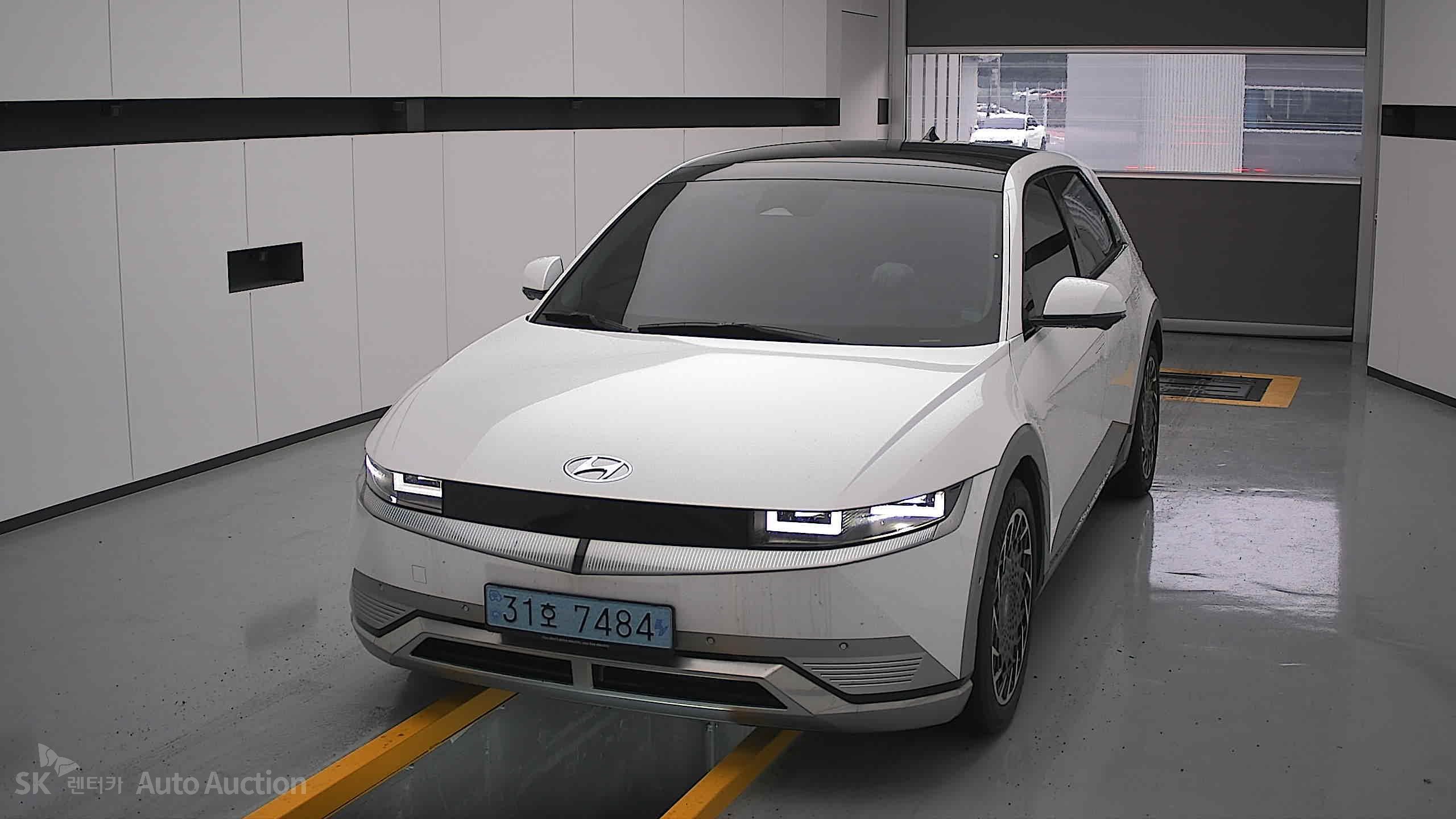 2023 - hyundai ioniq