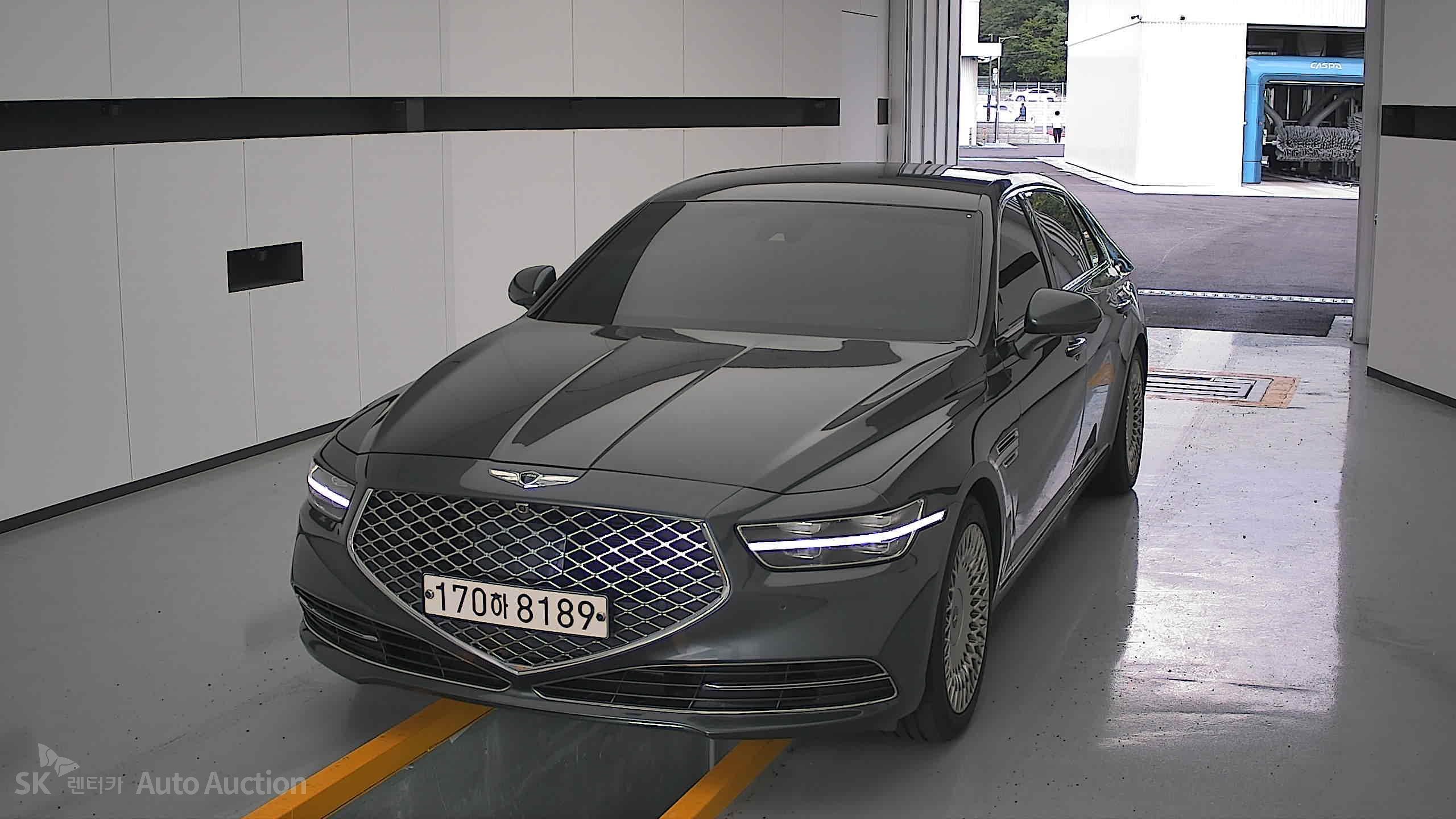 2021 - genesis g90