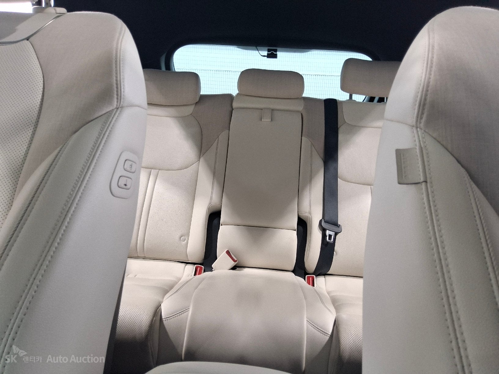 جينيسيس Egv70 2022 — صورة 3