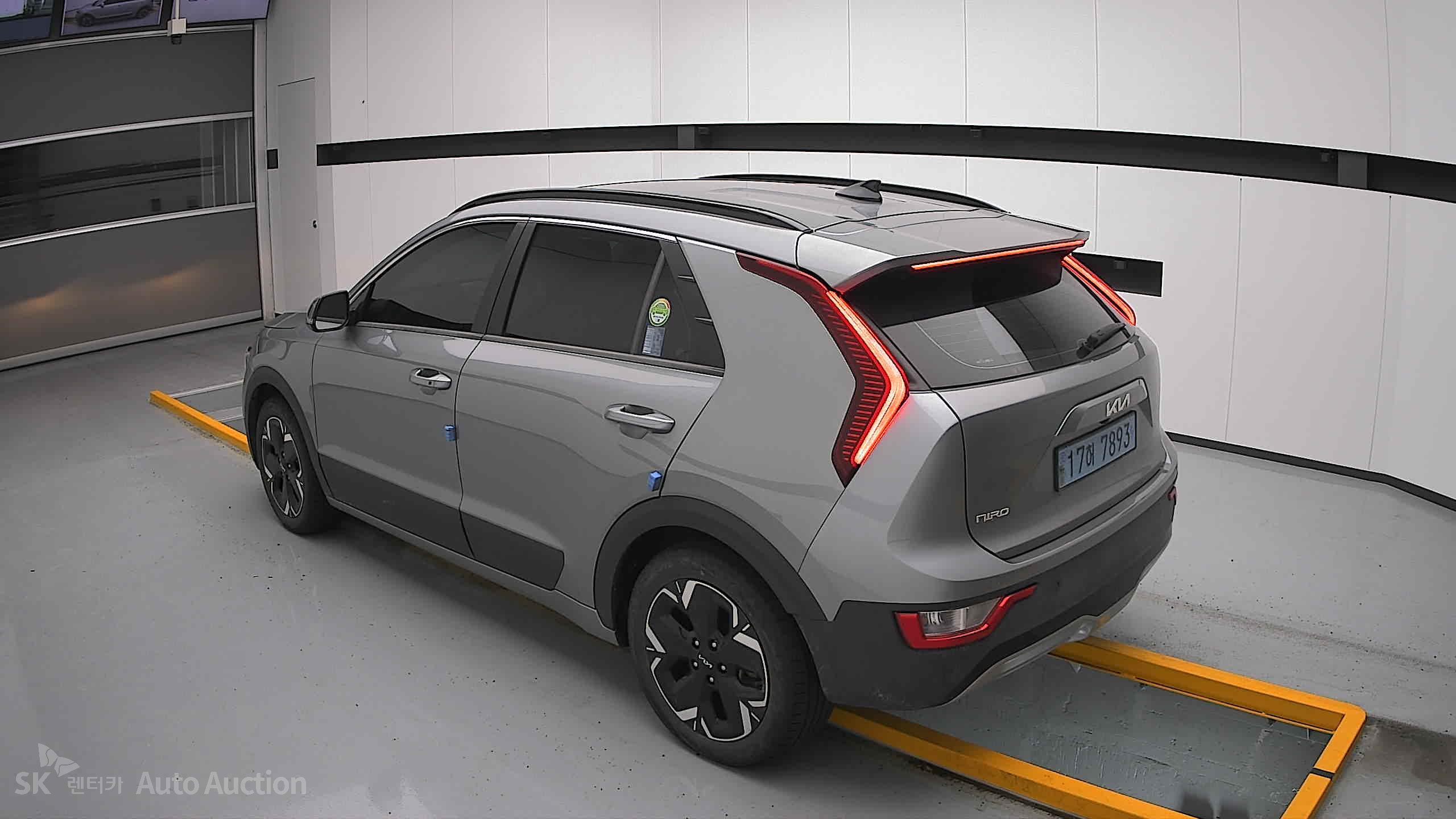 2023 - kia niro ev
