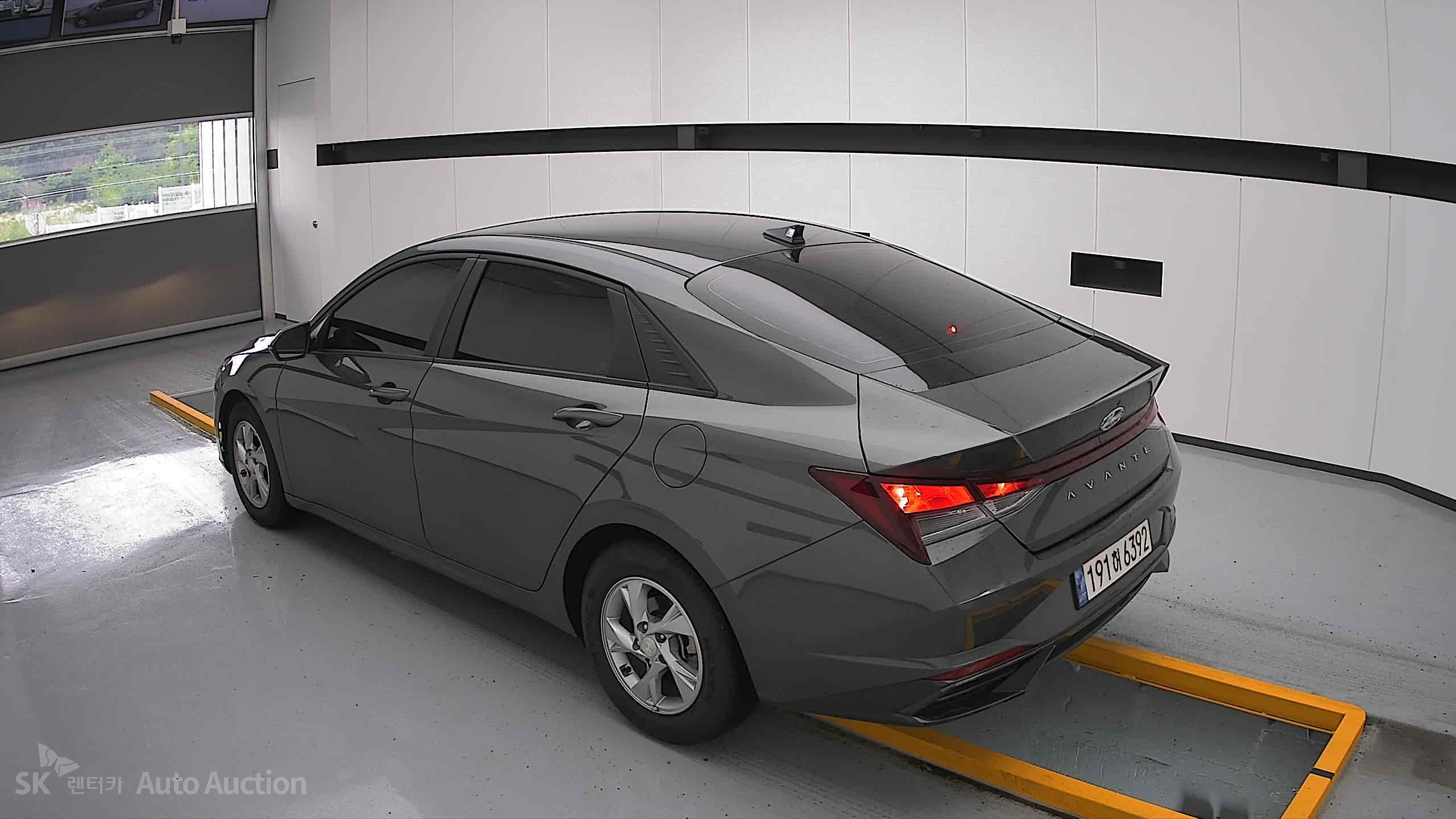 2023 - hyundai avante