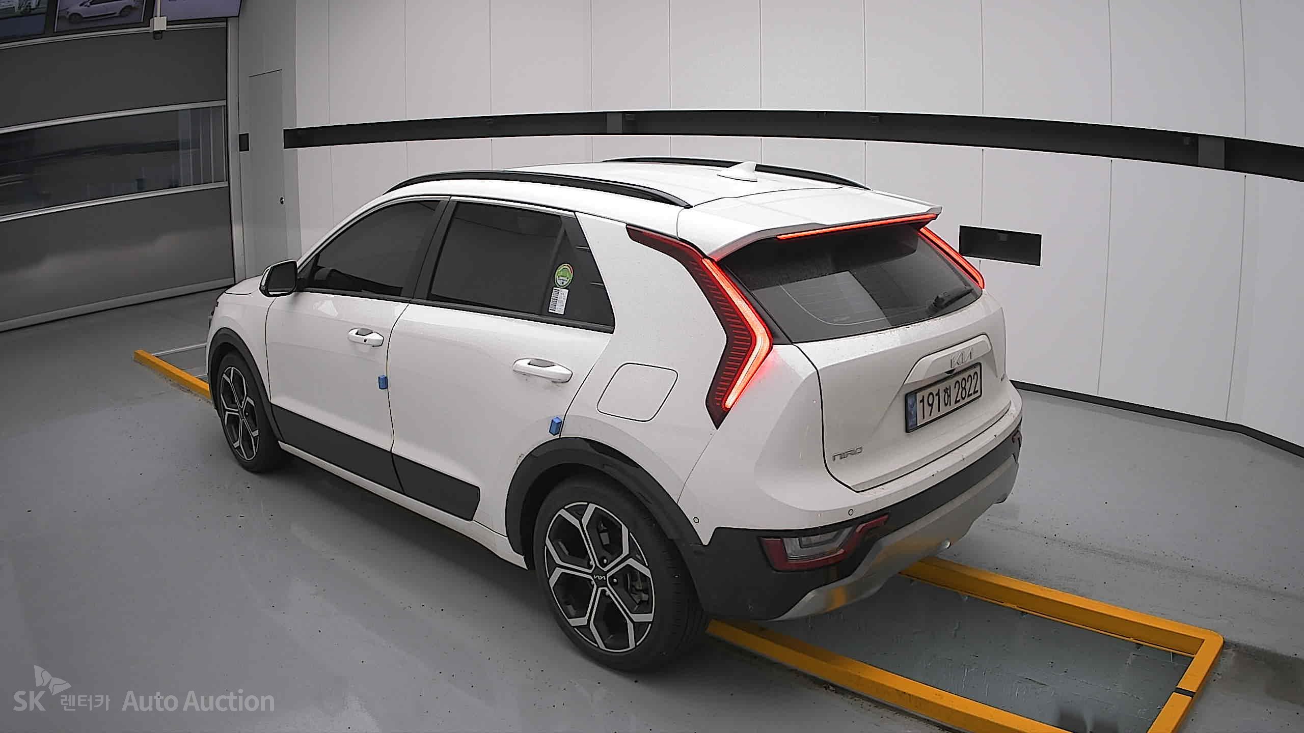 2022 - kia all-new niro