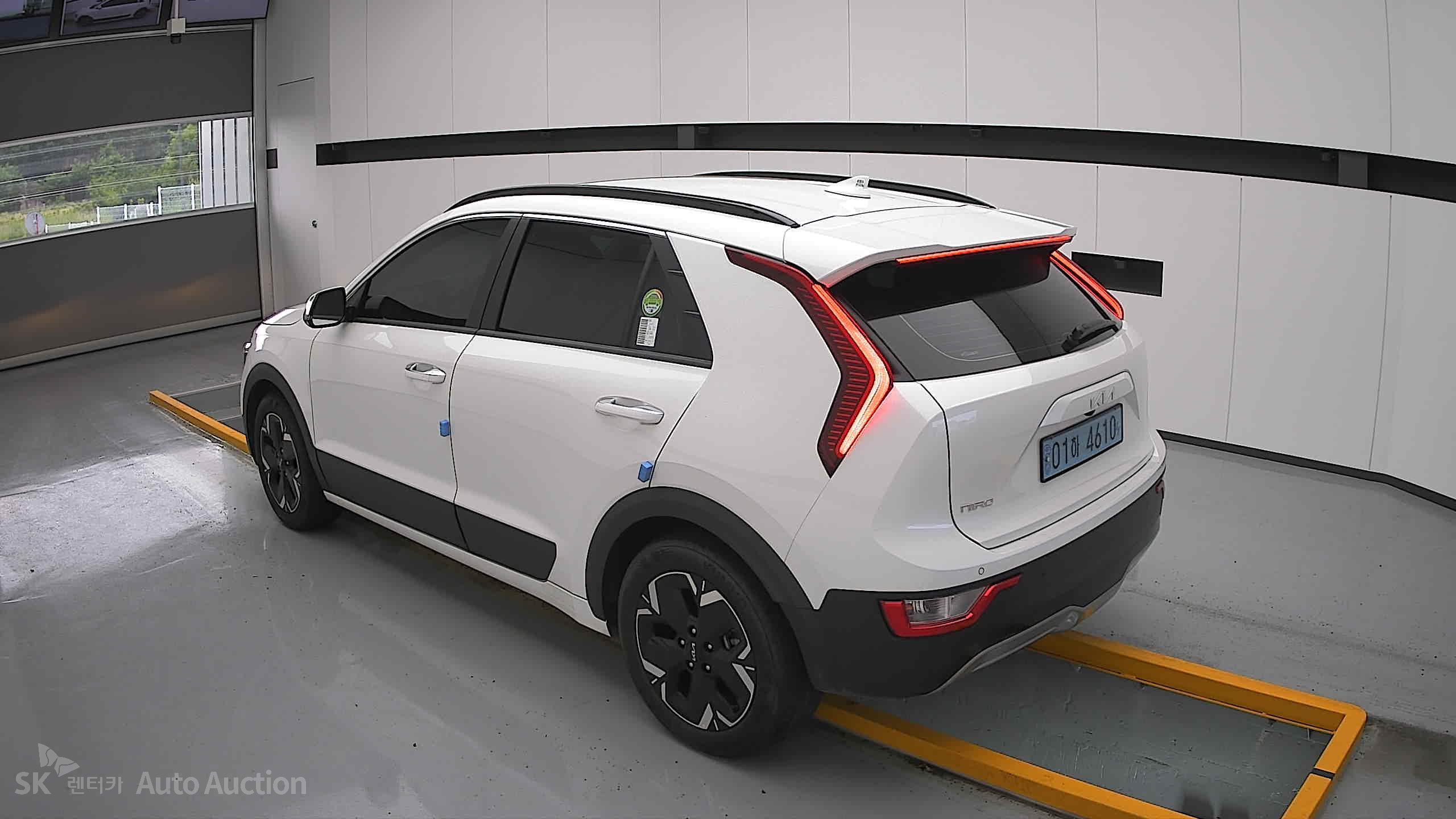 2023 - kia niro ev