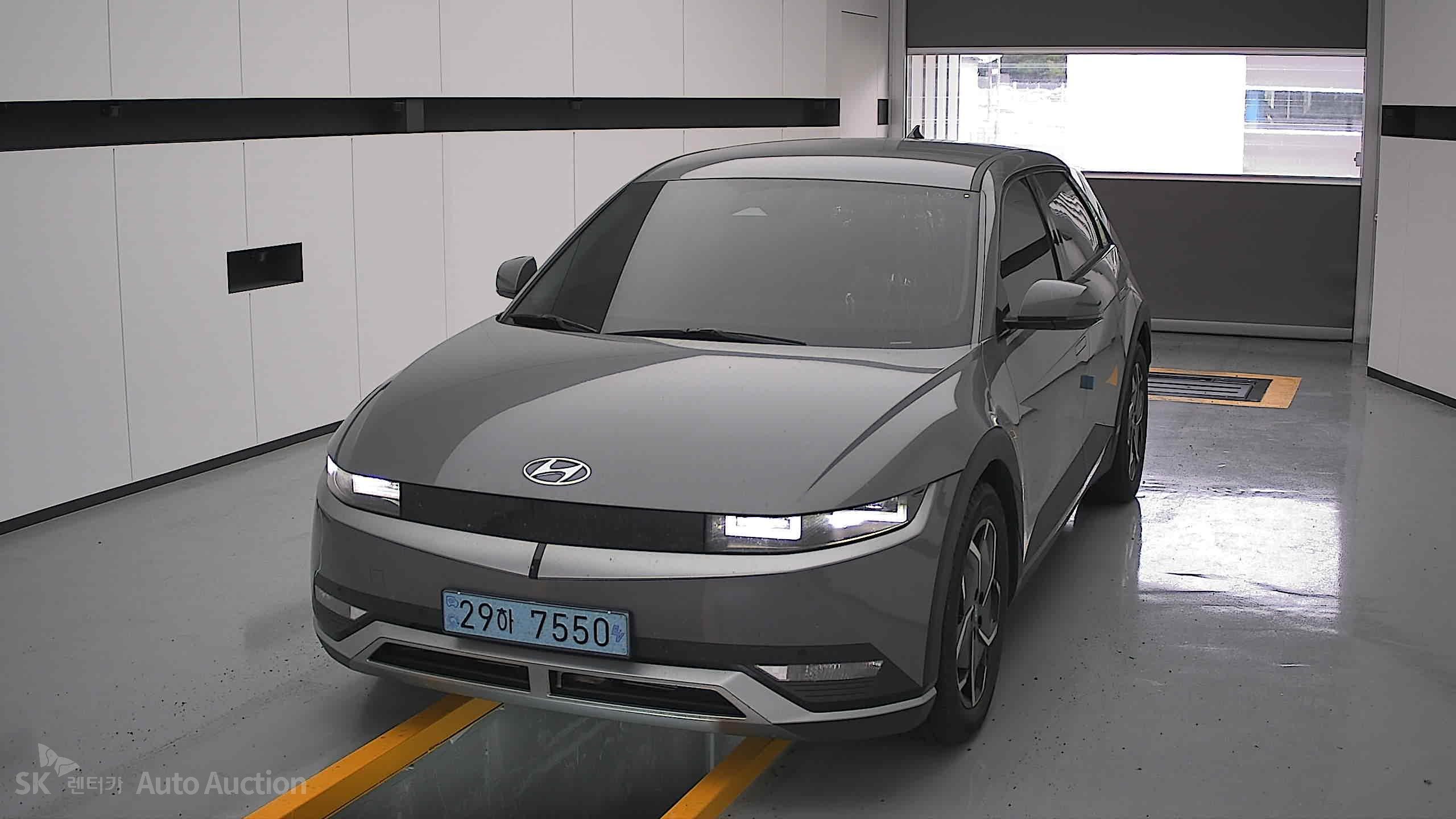 2023 - hyundai ioniq