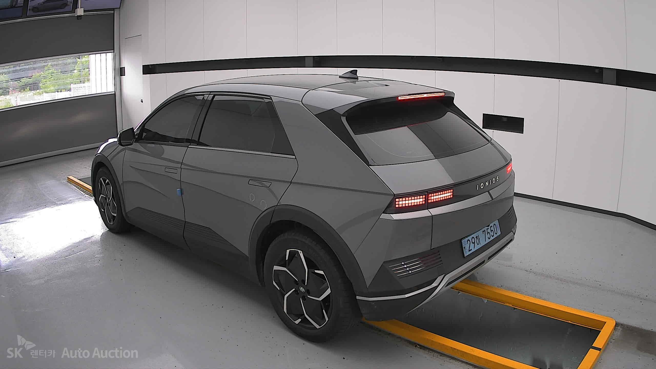 2023 - hyundai ioniq