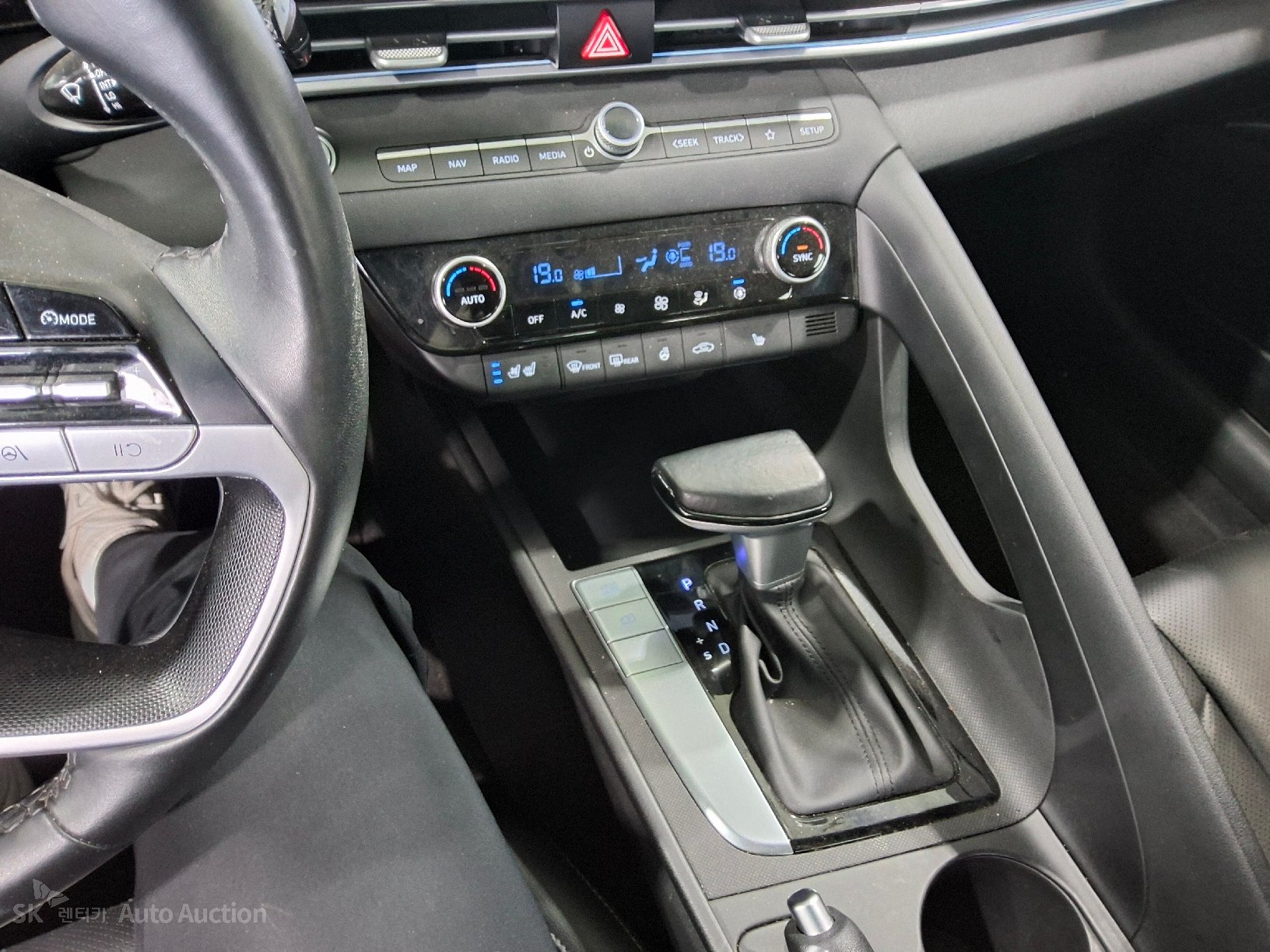 2021 - hyundai avante
