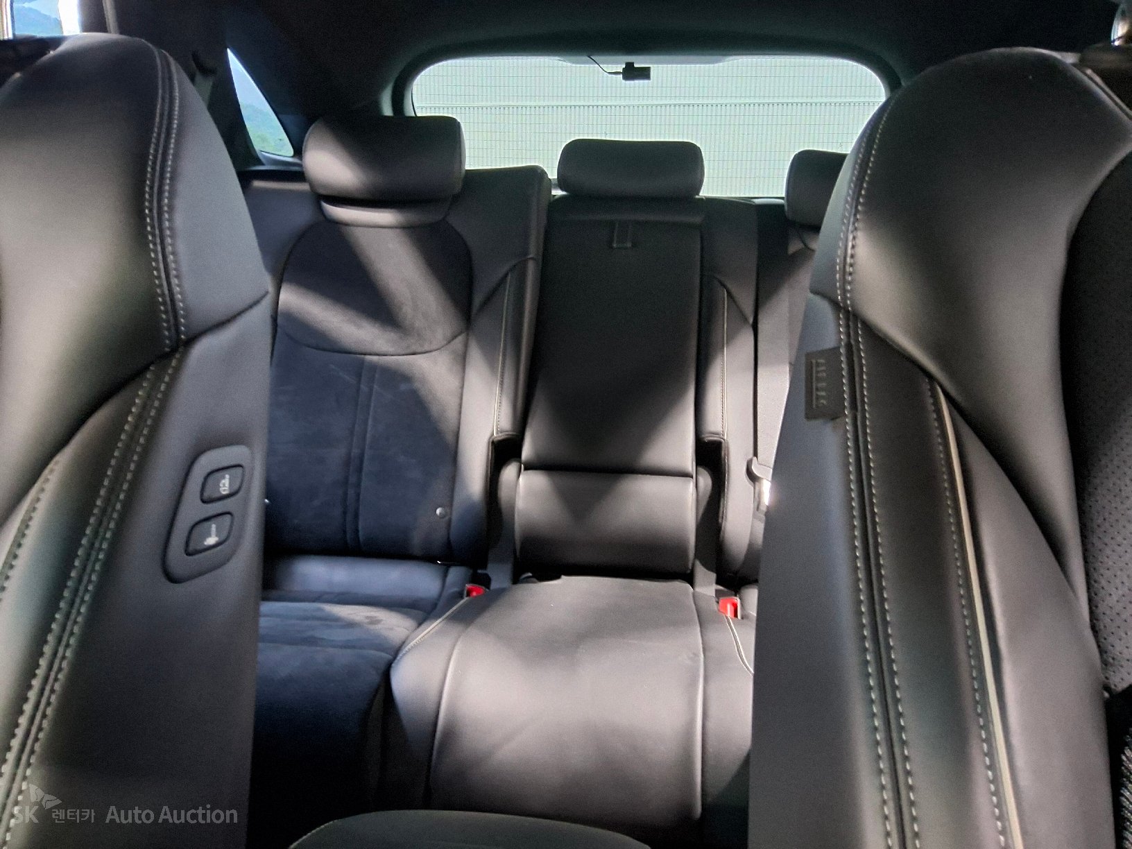 جينيسيس Gv70 2021 — صورة 3