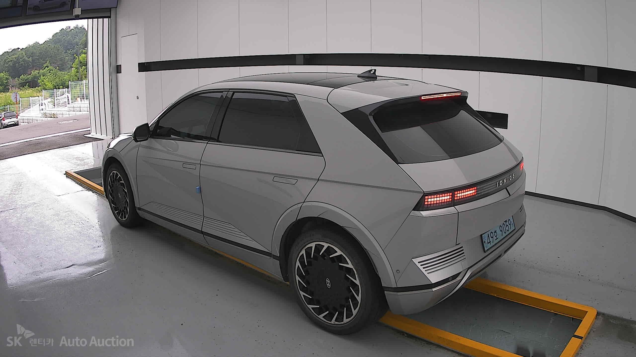 هيونداي Ioniq 2022 — صورة 2