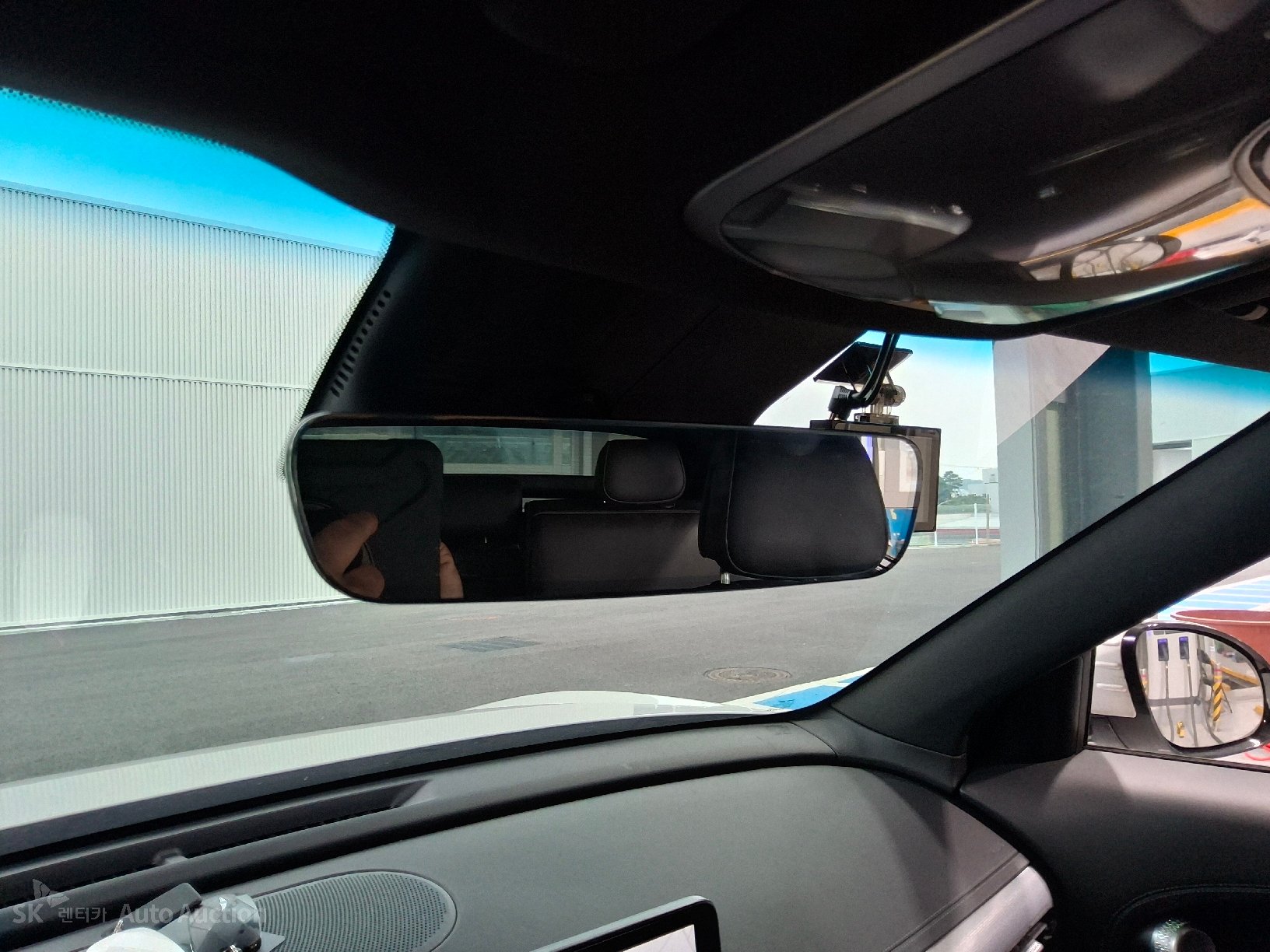 2022 - genesis gv60