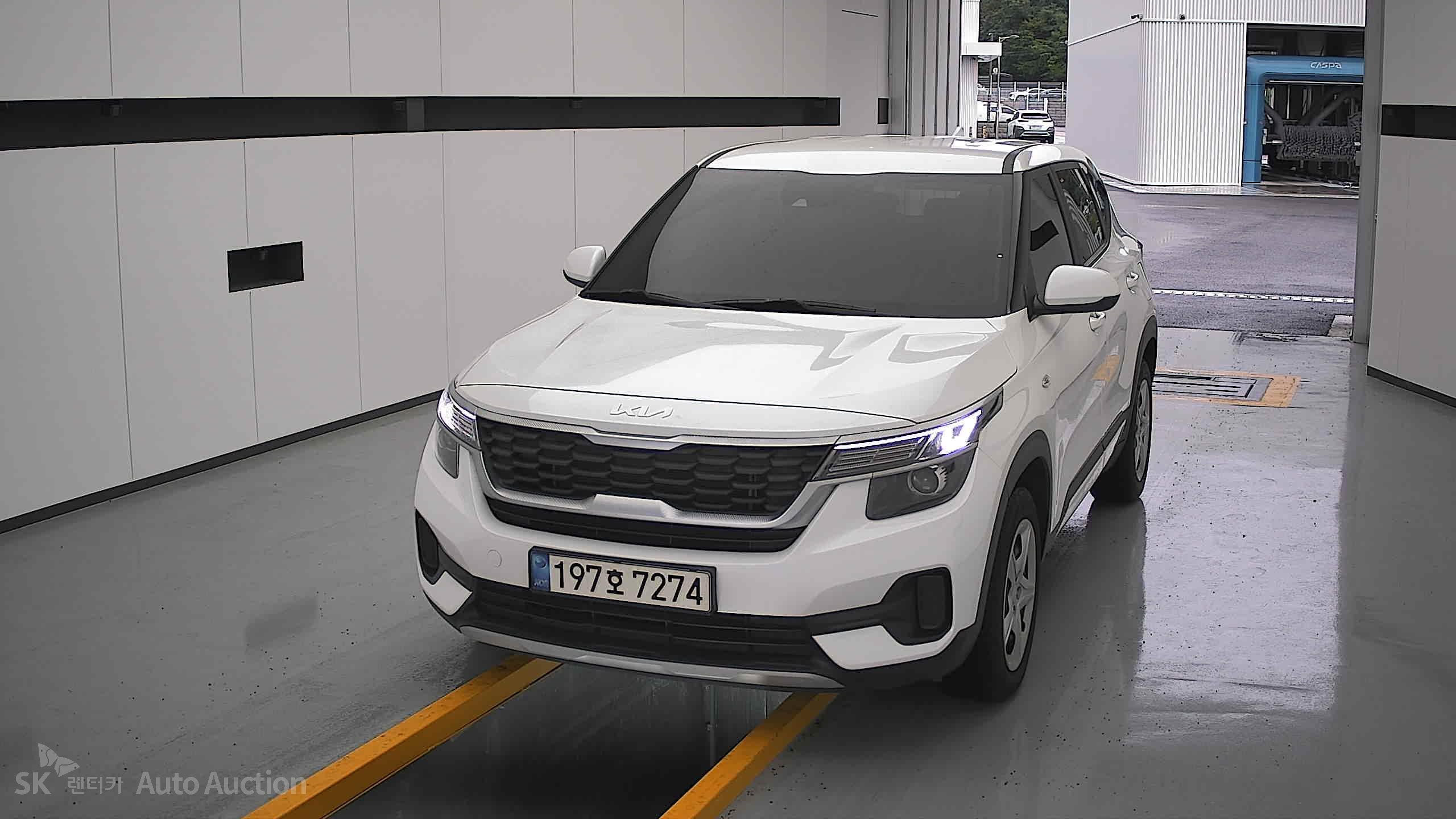 2023 - kia seltos