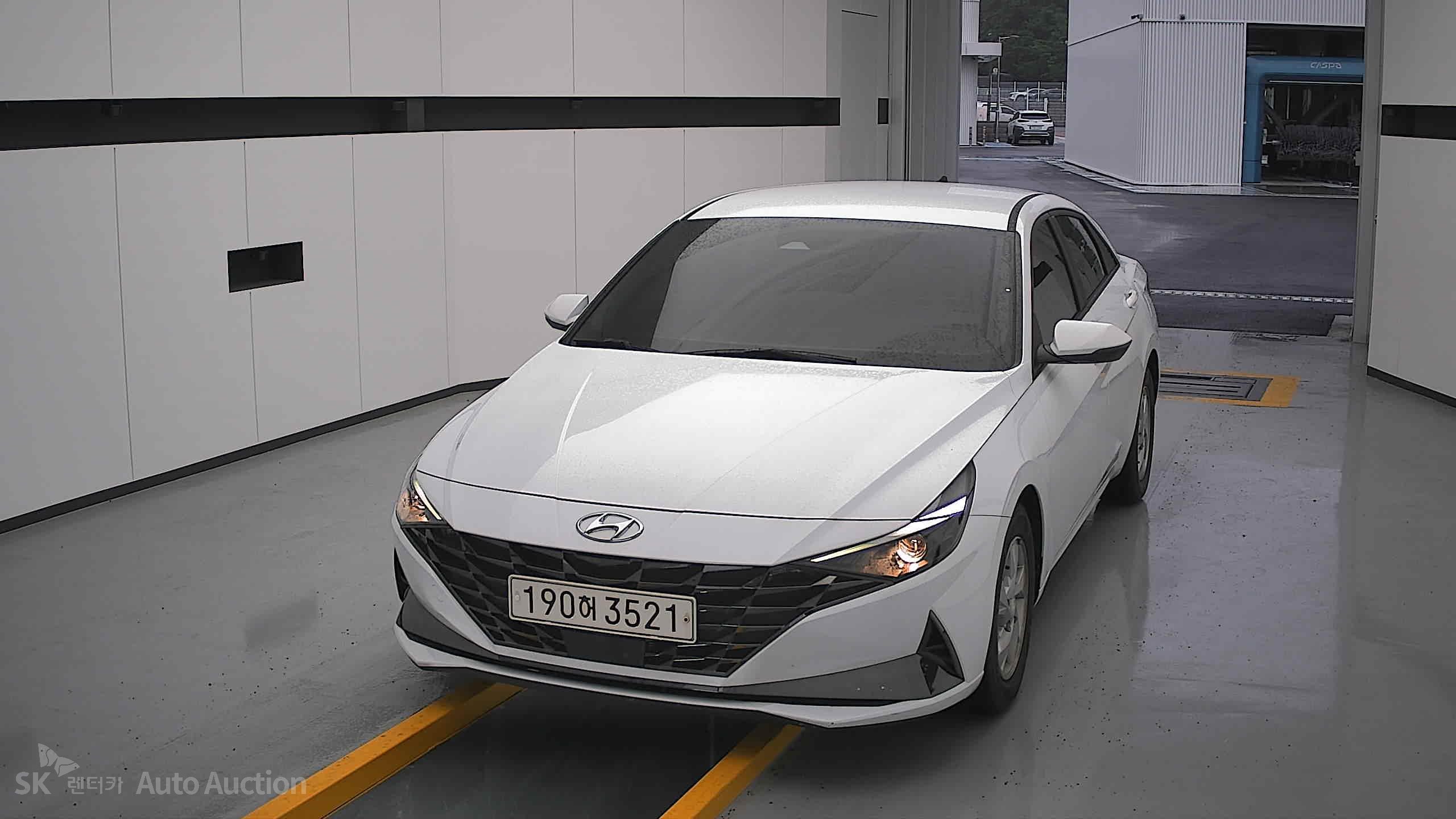 2022 - hyundai avante