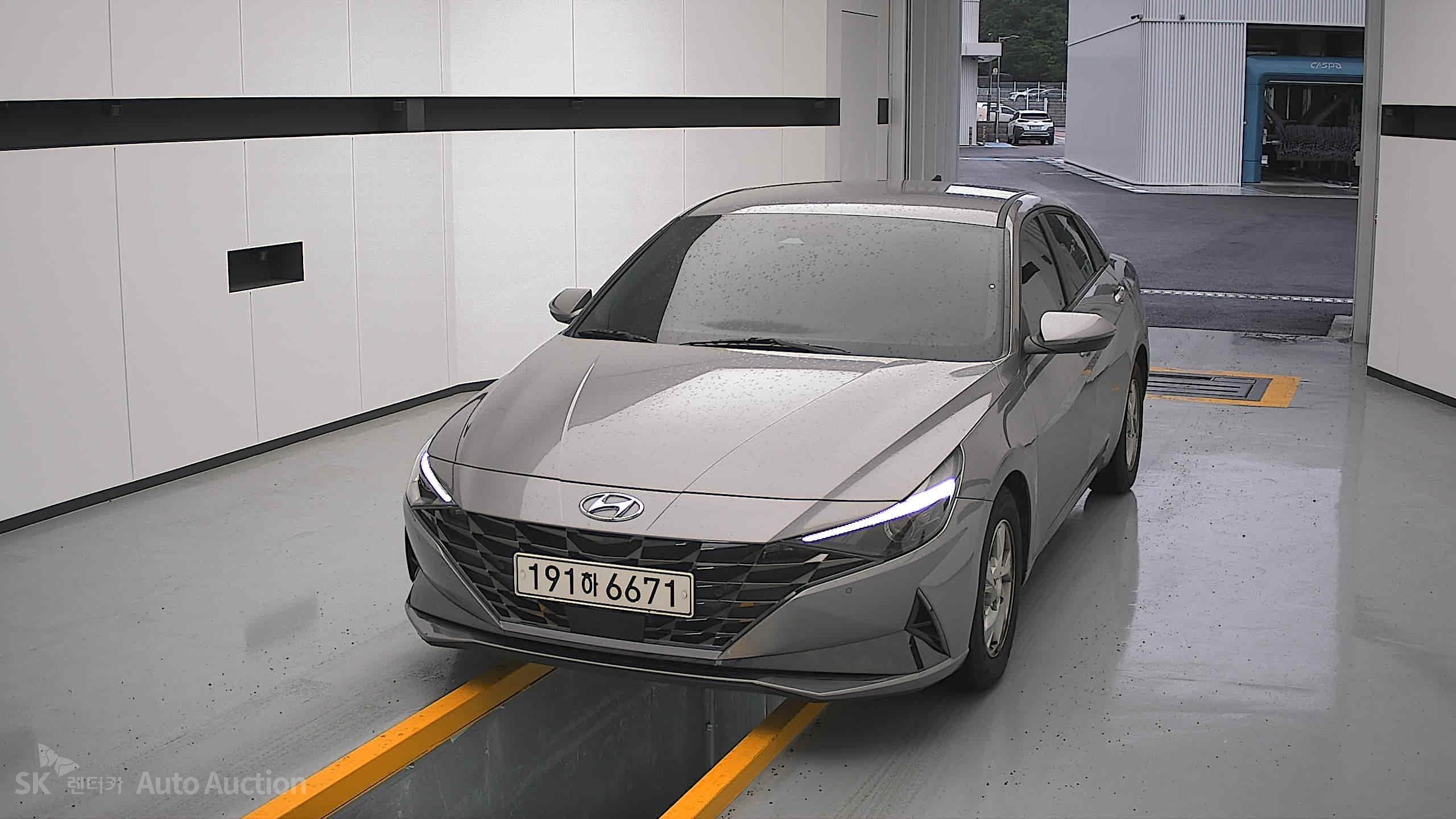 2022 - hyundai avante
