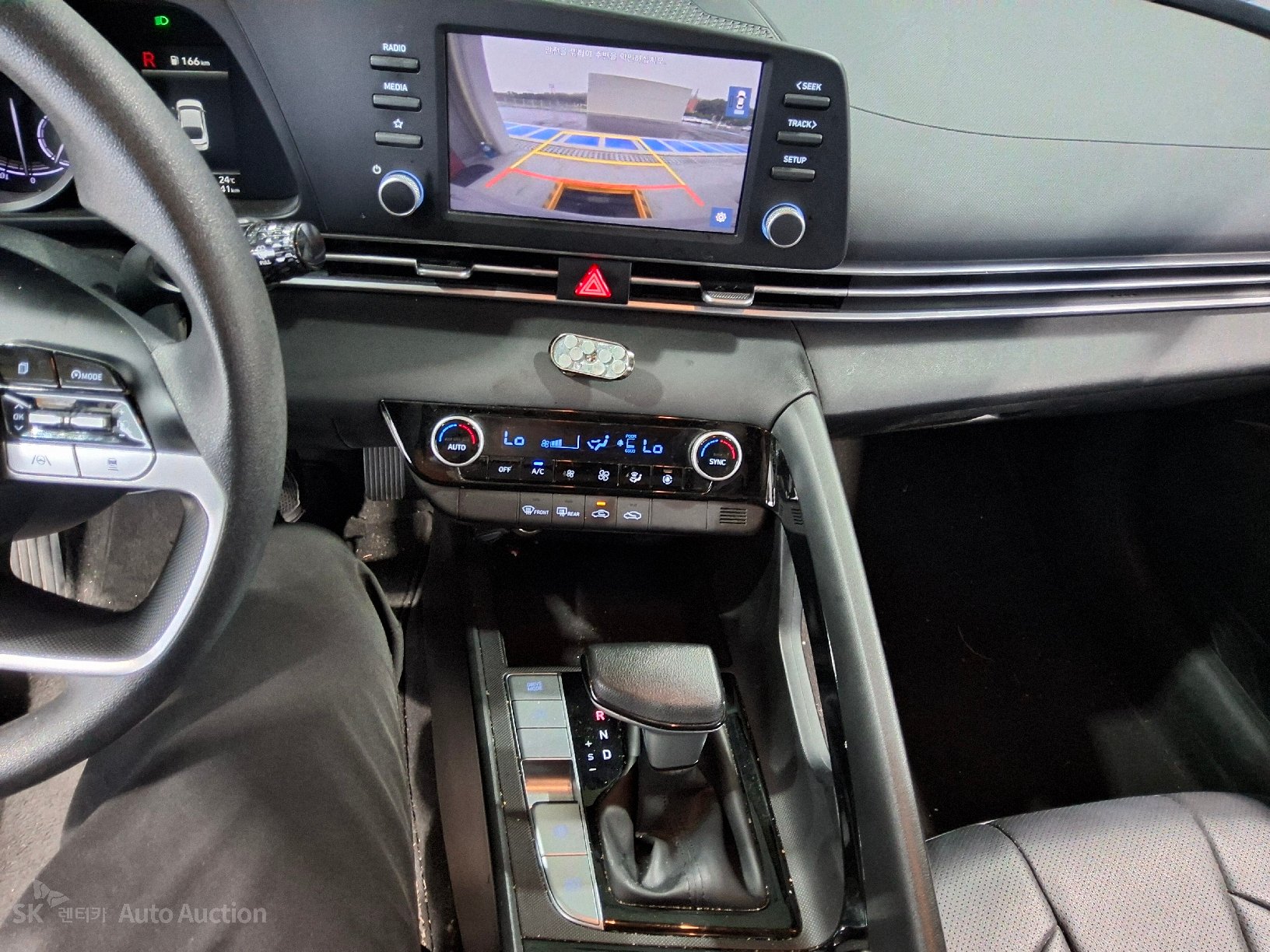 هيونداي أفانتي 2023 — صورة 4