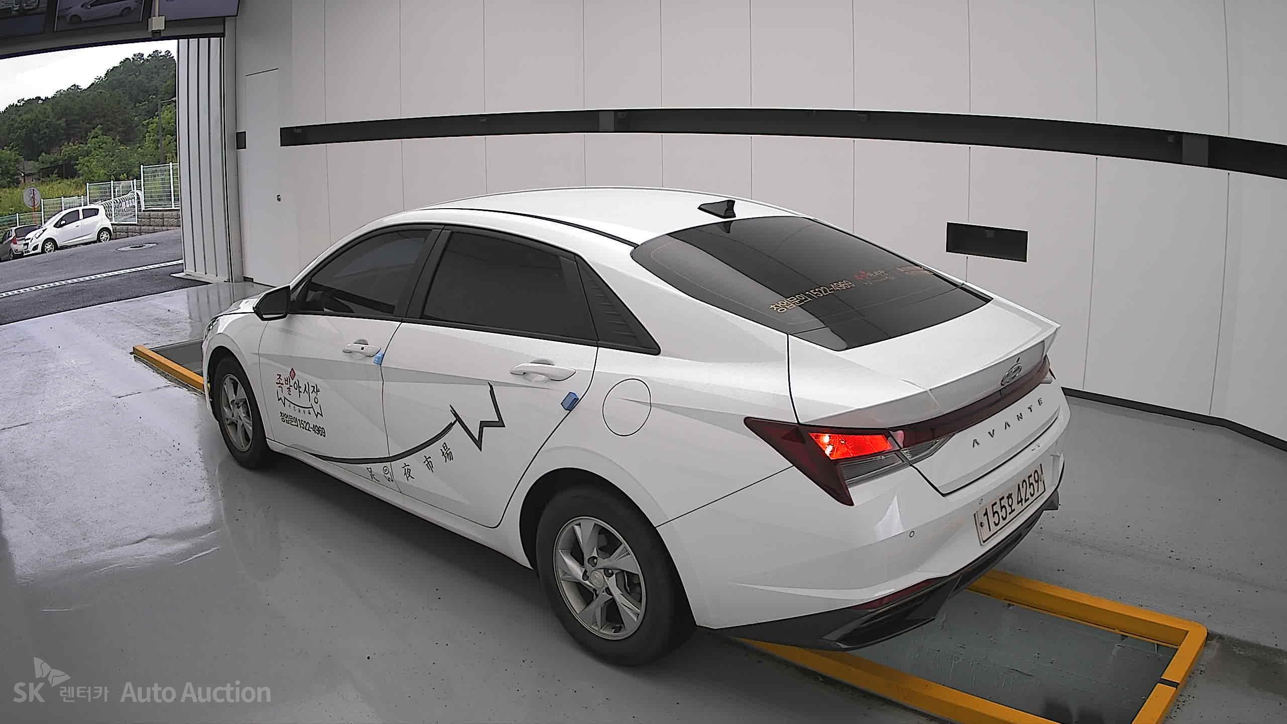 2021 - hyundai avante