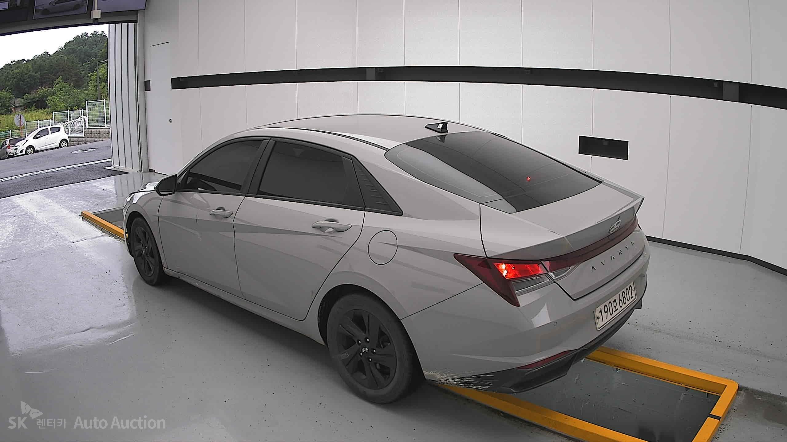 2023 - hyundai avante