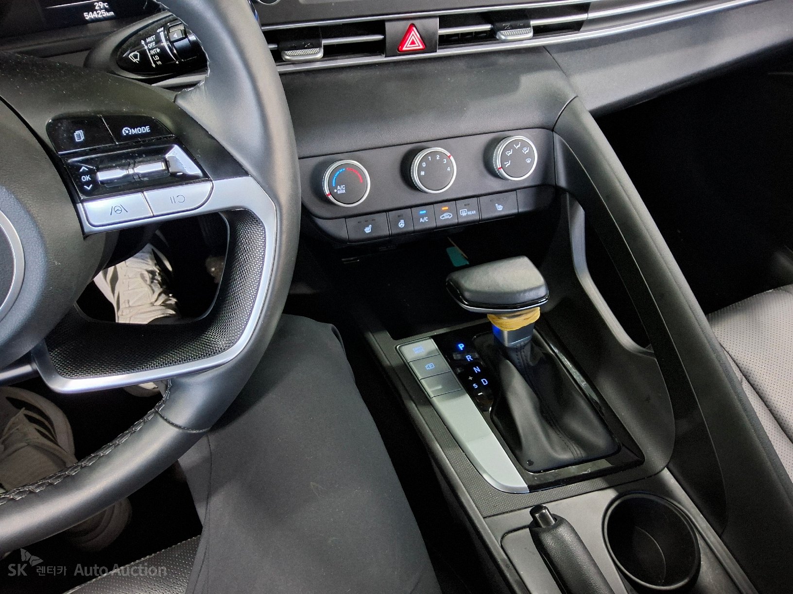 2021 - hyundai avante