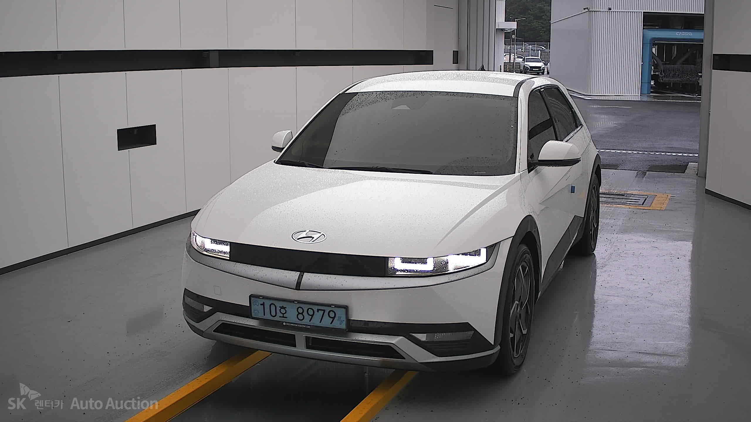 هيونداي Ioniq 2022 — صورة 1