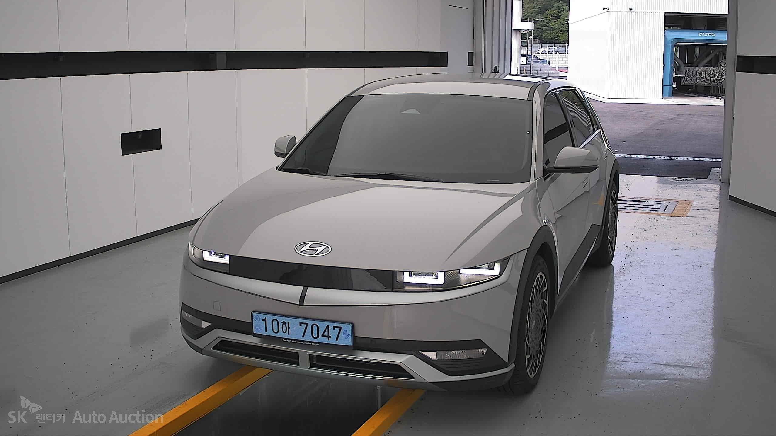 هيونداي Ioniq 2023 — صورة 1