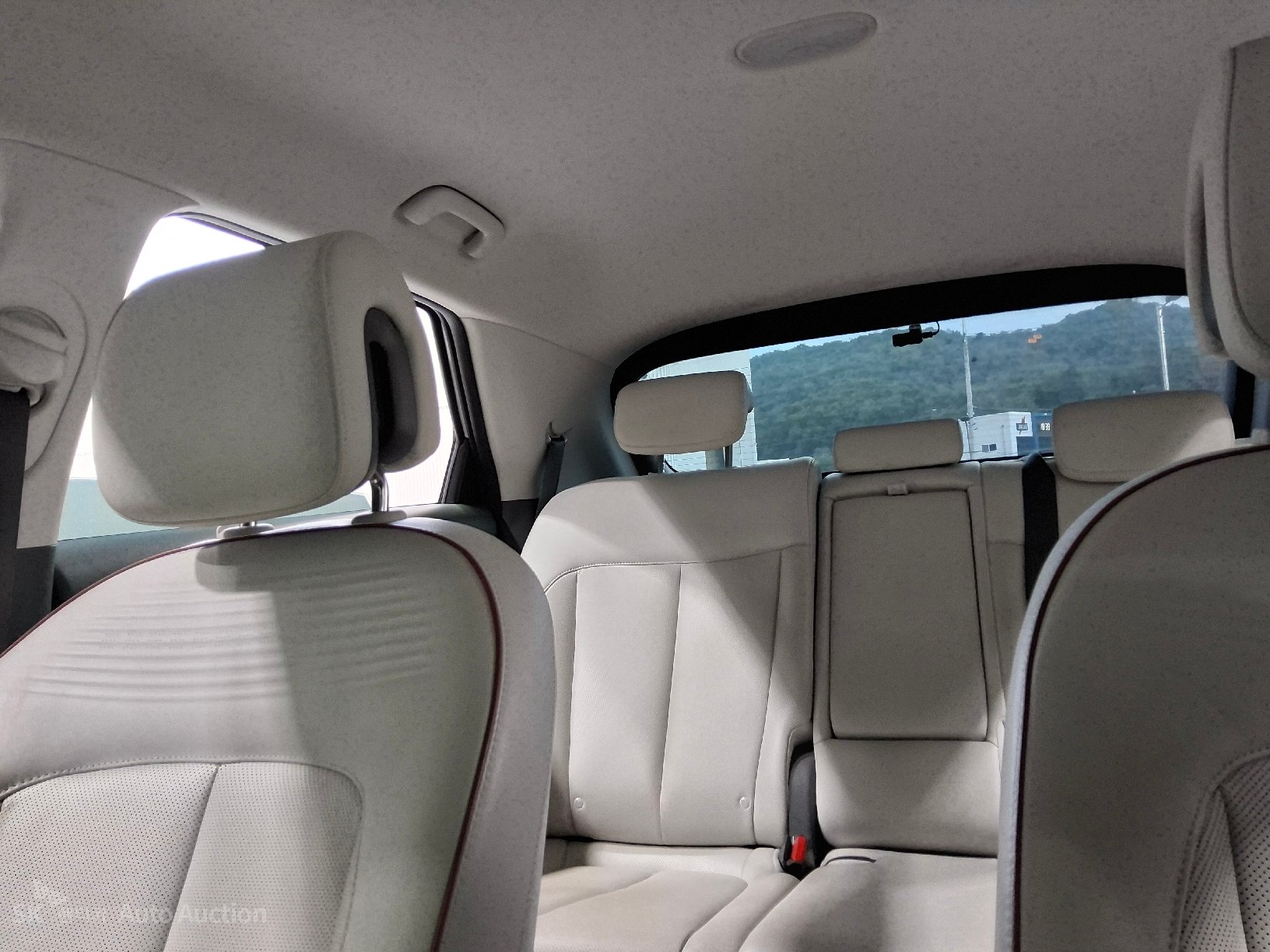 هيونداي Ioniq 2023 — صورة 3