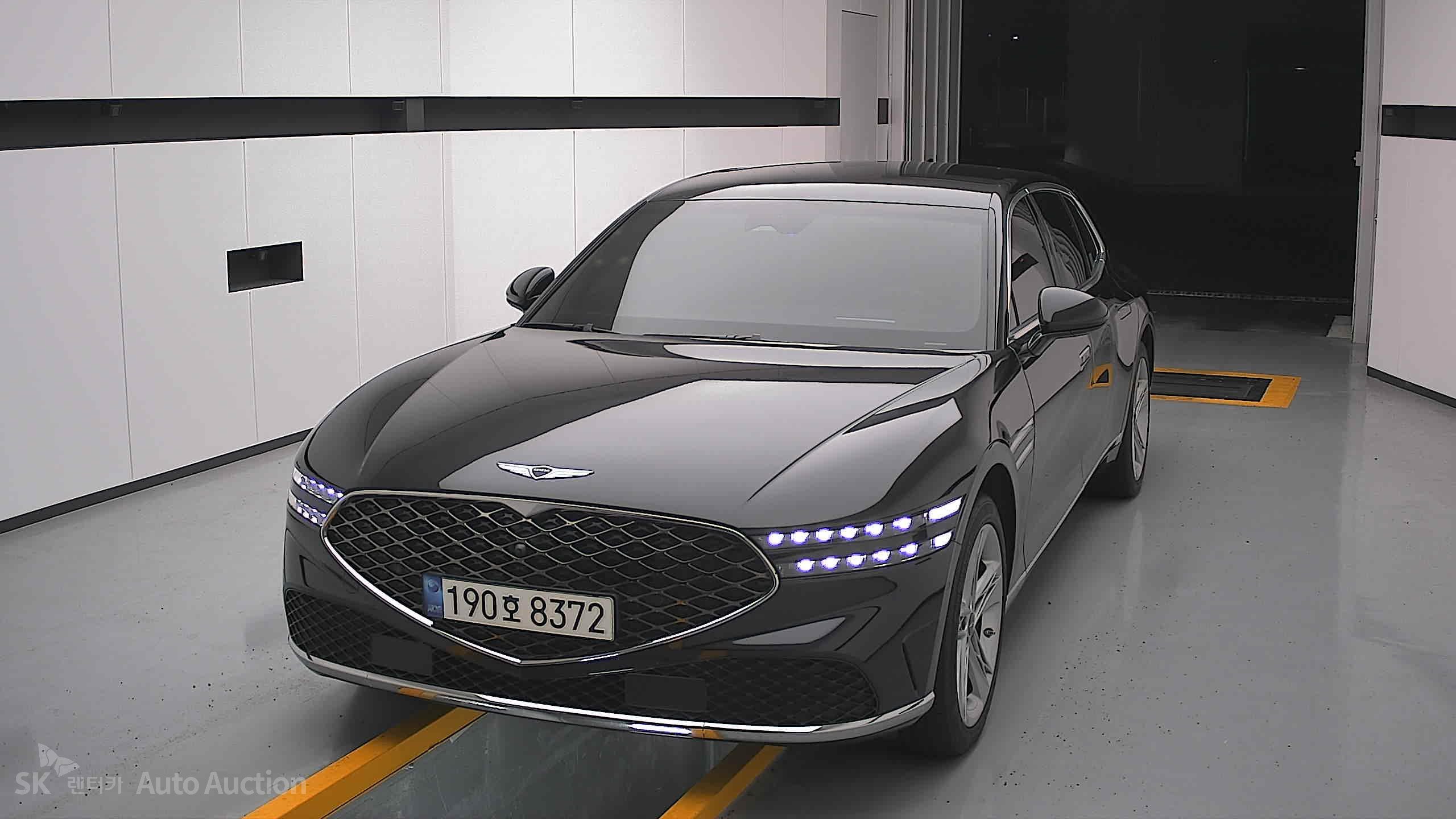 جينيسيس G90 2022 — صورة 1