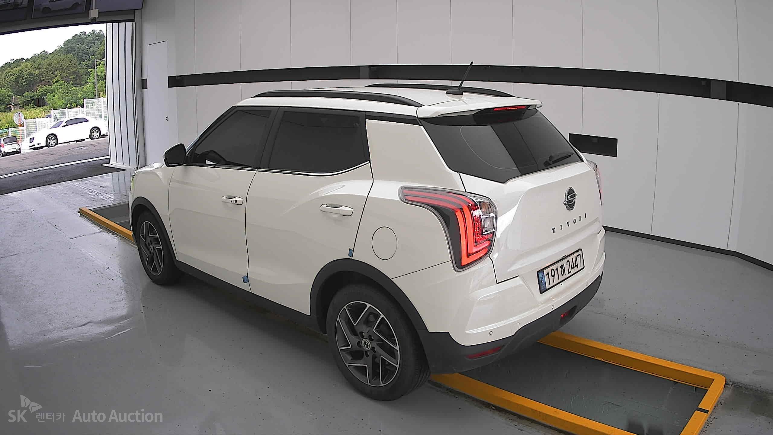 Kg Mobility (Ssangyong) Tivoli 2022 — صورة 2