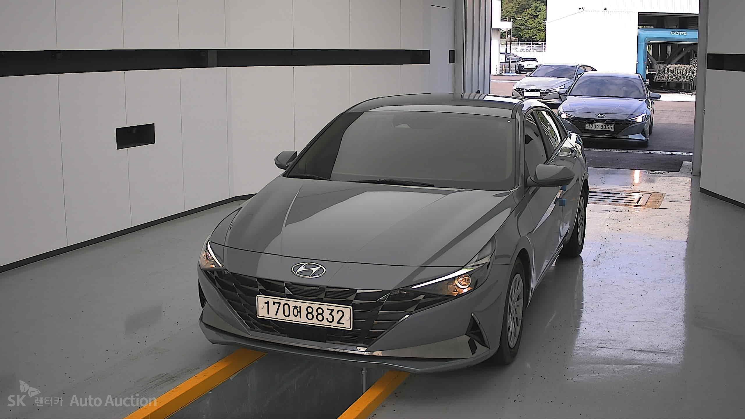 2021 - hyundai avante