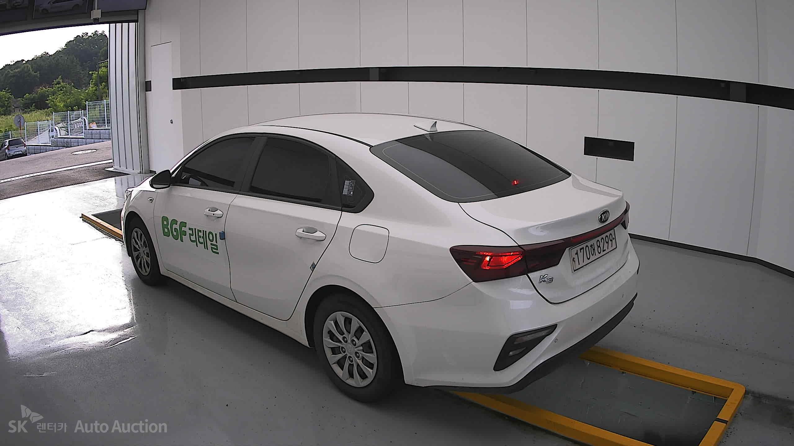 2021 - kia k3