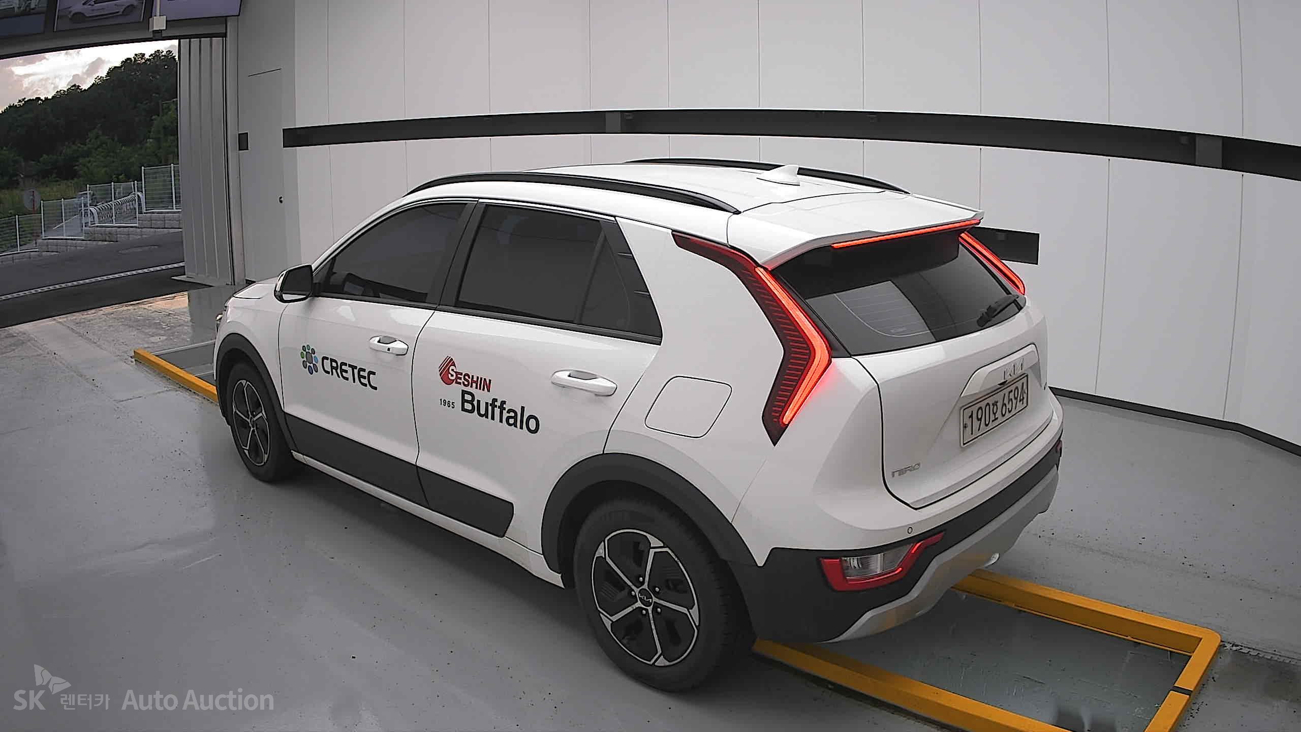 كيا All-New Niro 2022 — صورة 2
