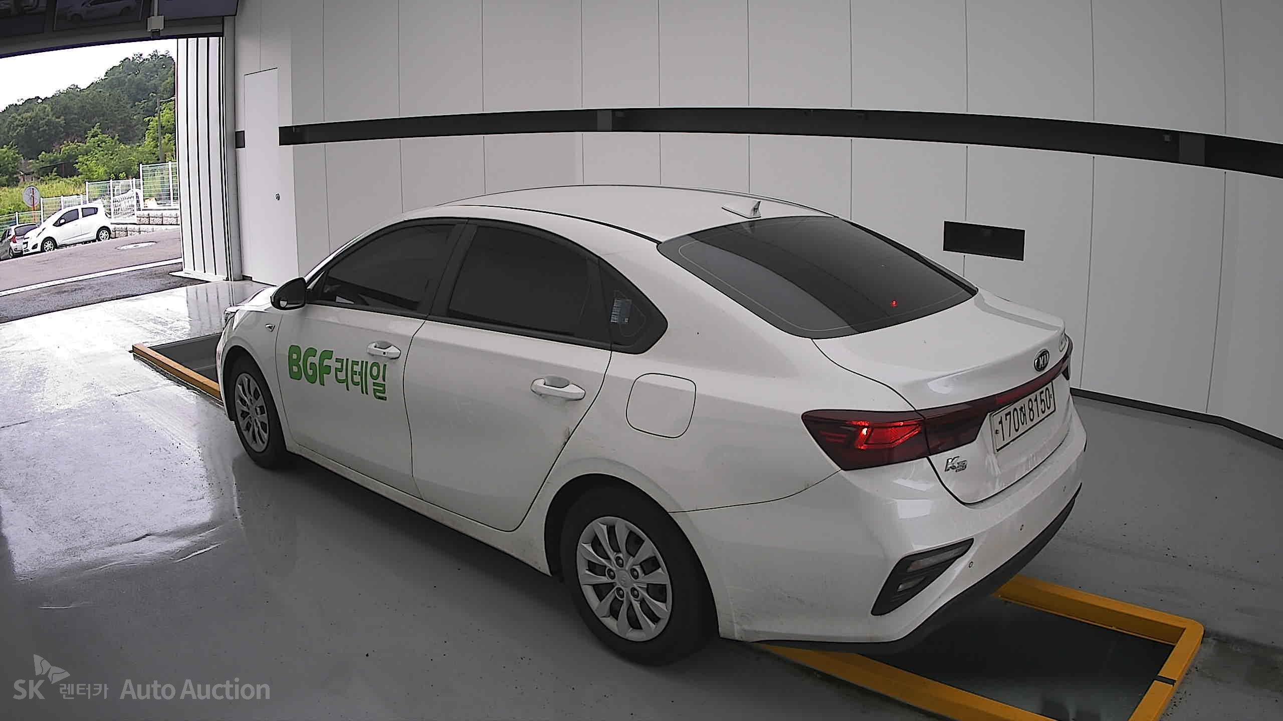 2021 - kia k3