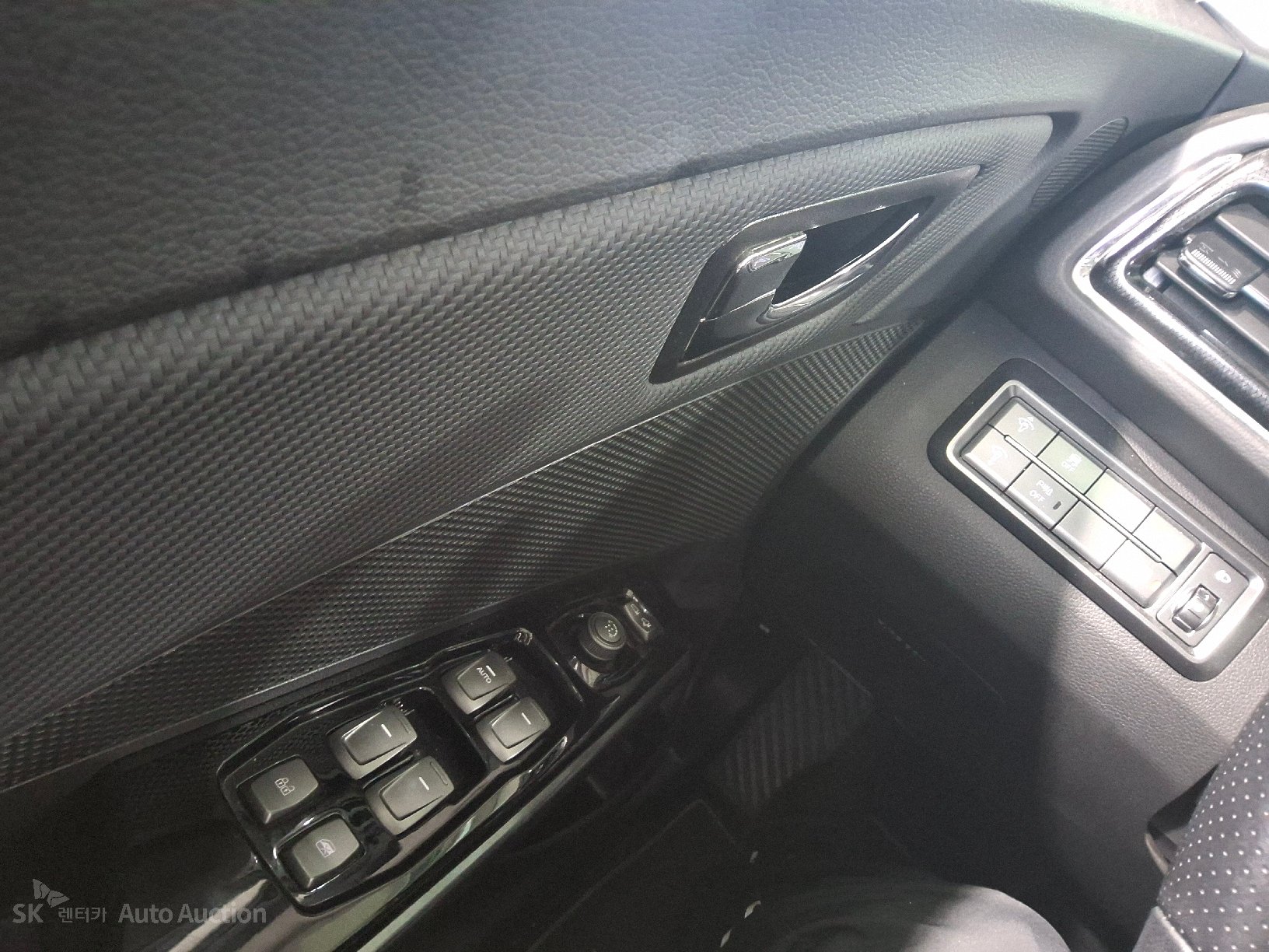 Kg Mobility (Ssangyong) Tivoli 2022 — صورة 10