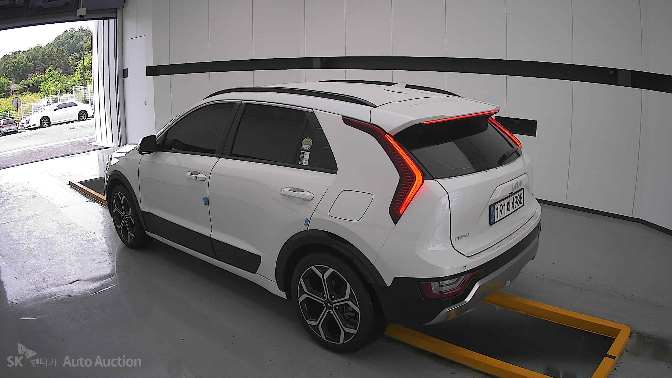 كيا All-New Niro 2022 — صورة 2