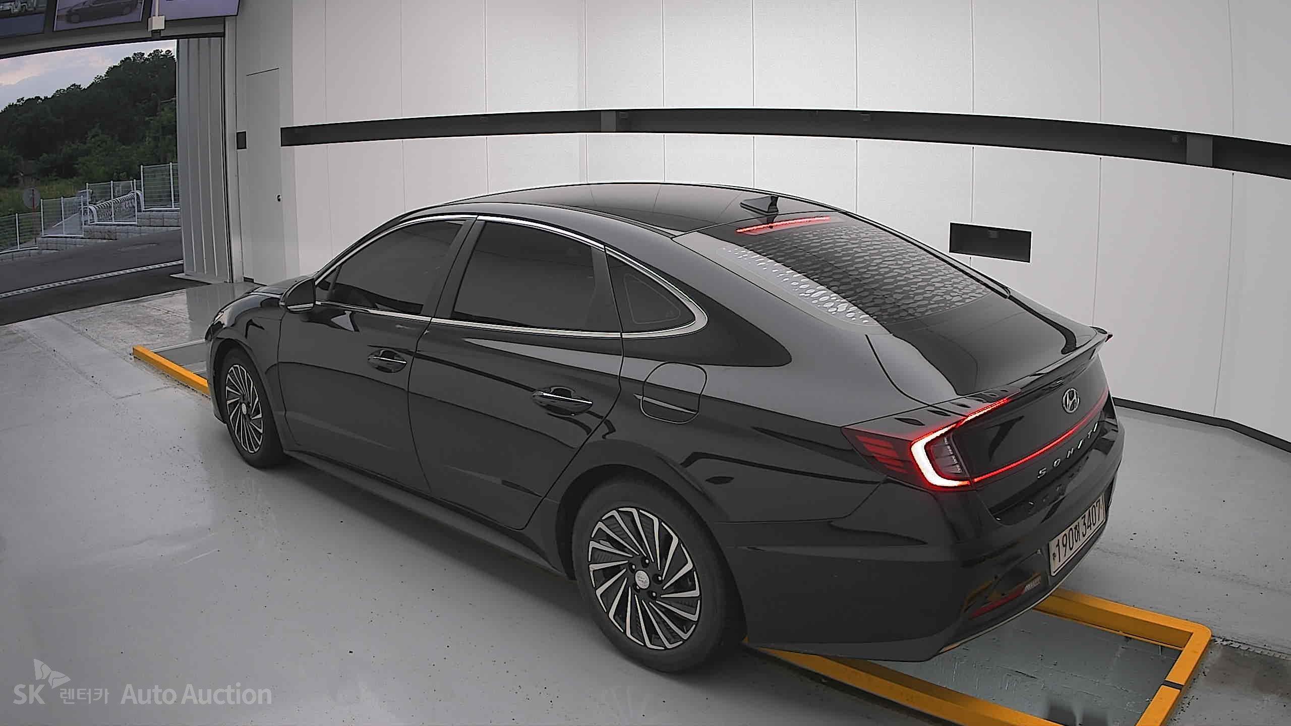 هيونداي سوناتا 2022 — صورة 2