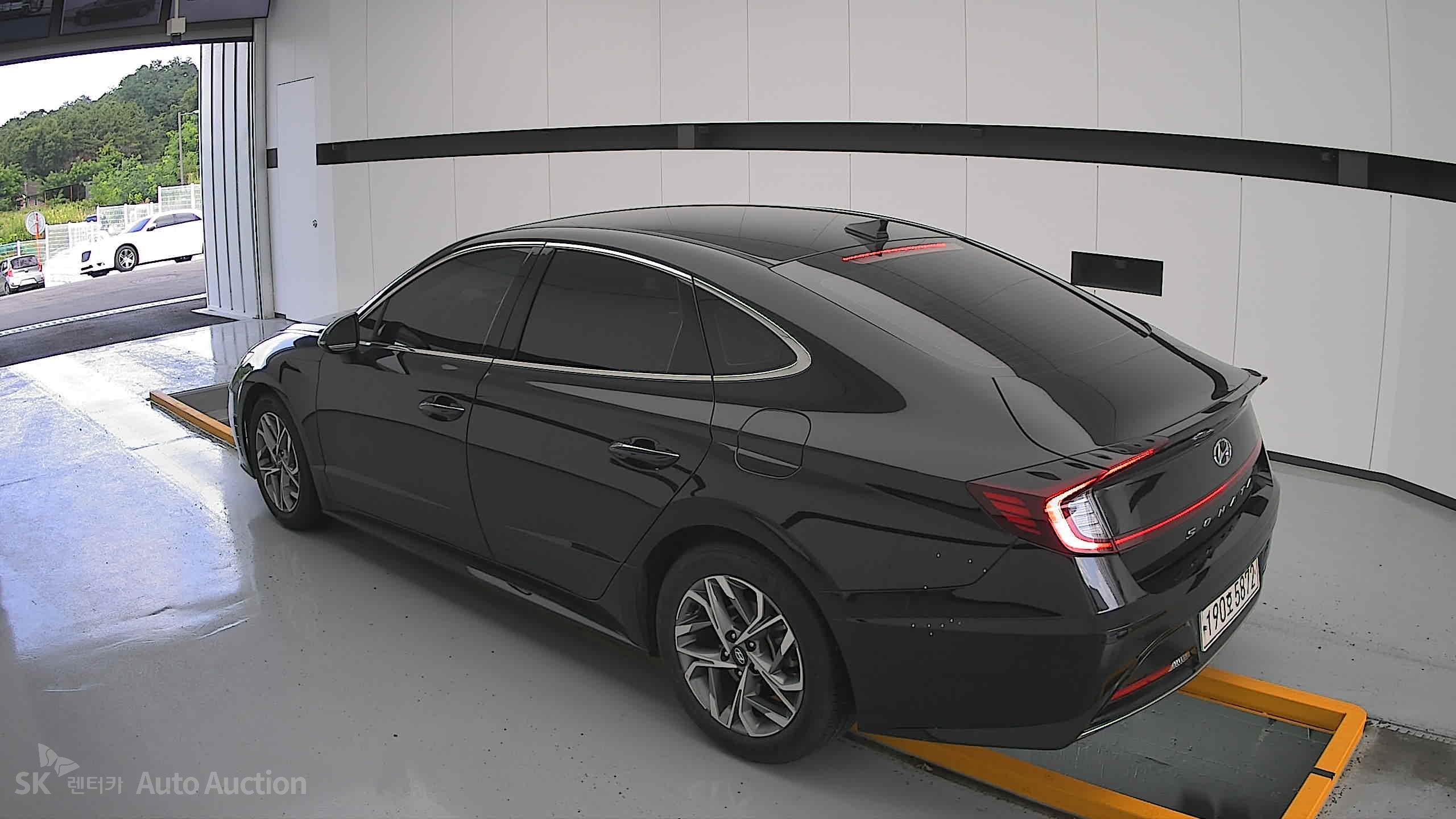 هيونداي سوناتا 2022 — صورة 2
