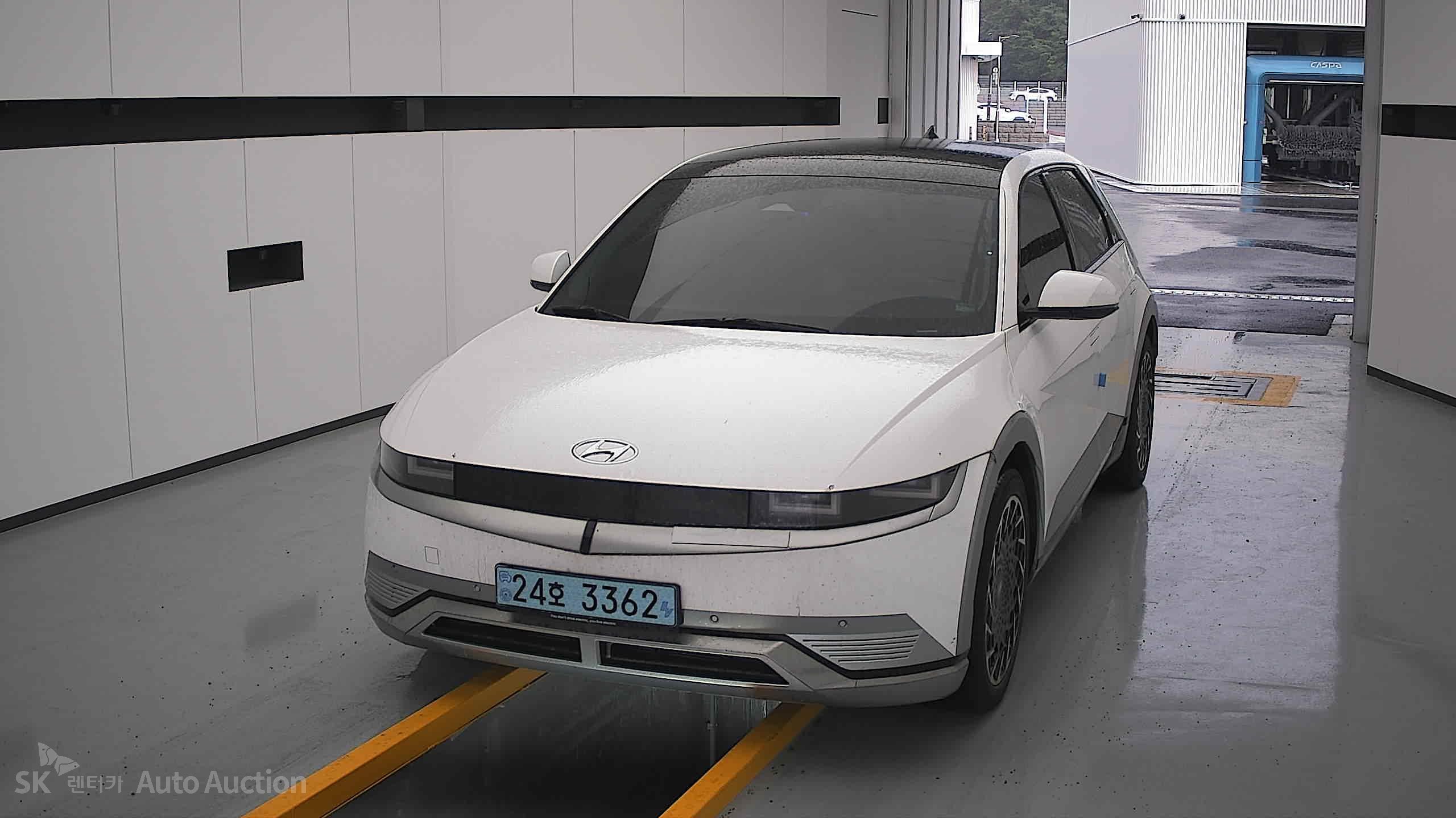 هيونداي Ioniq 2022 — صورة 1
