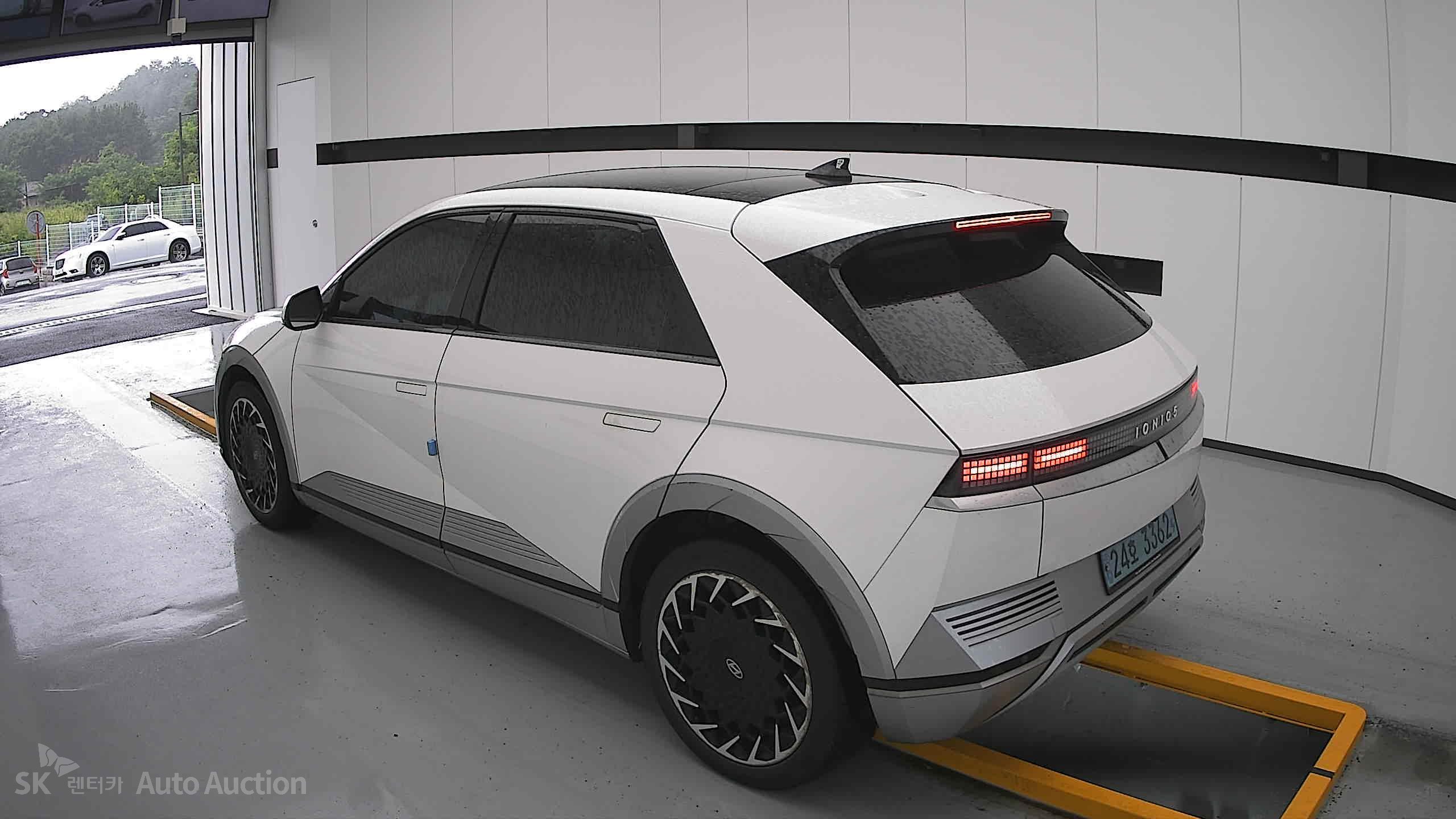 هيونداي Ioniq 2022 — صورة 2