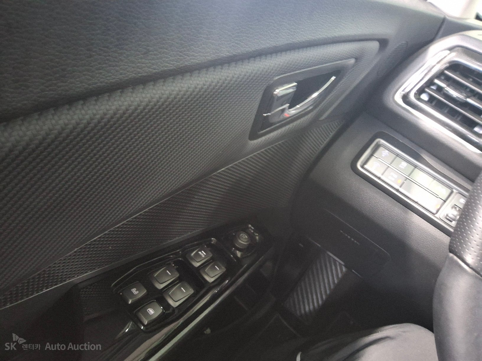 Kg Mobility (Ssangyong) Tivoli 2022 — صورة 10