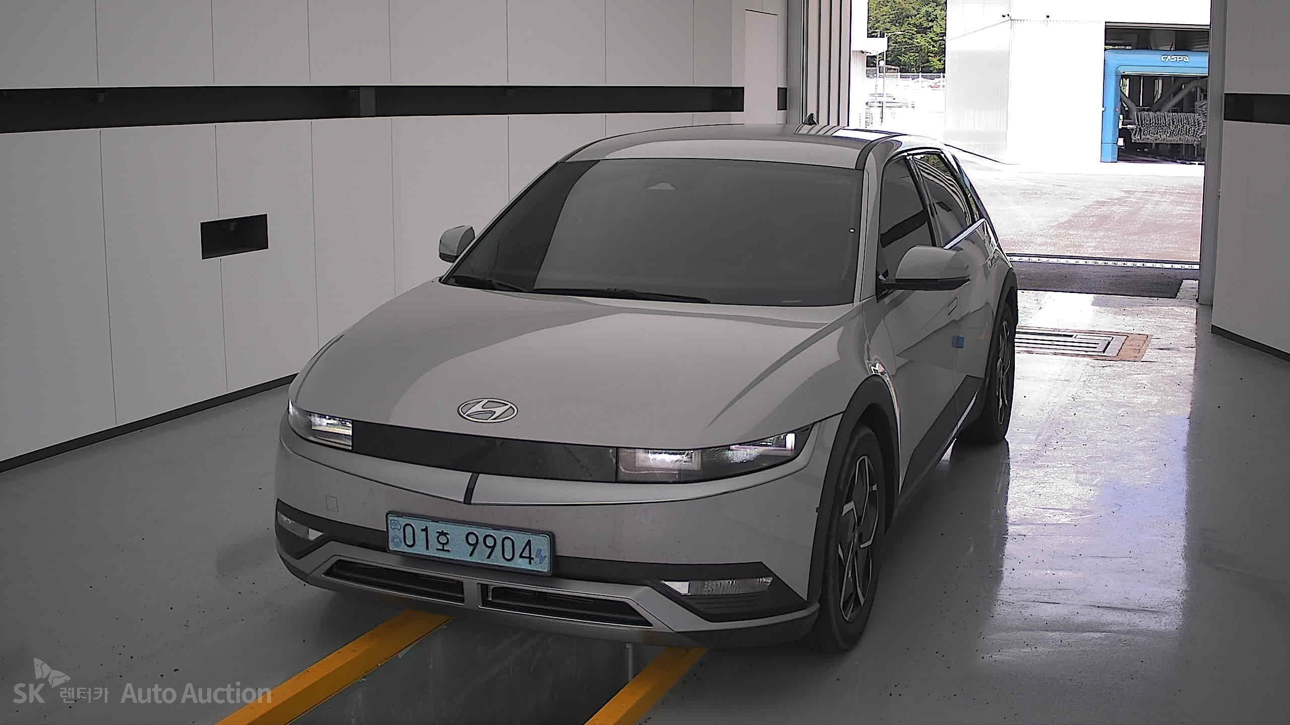 هيونداي Ioniq 2022 — صورة 1