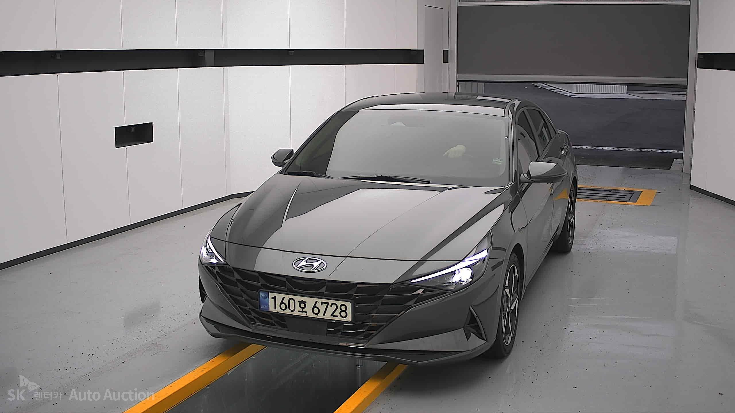 2021 - hyundai avante