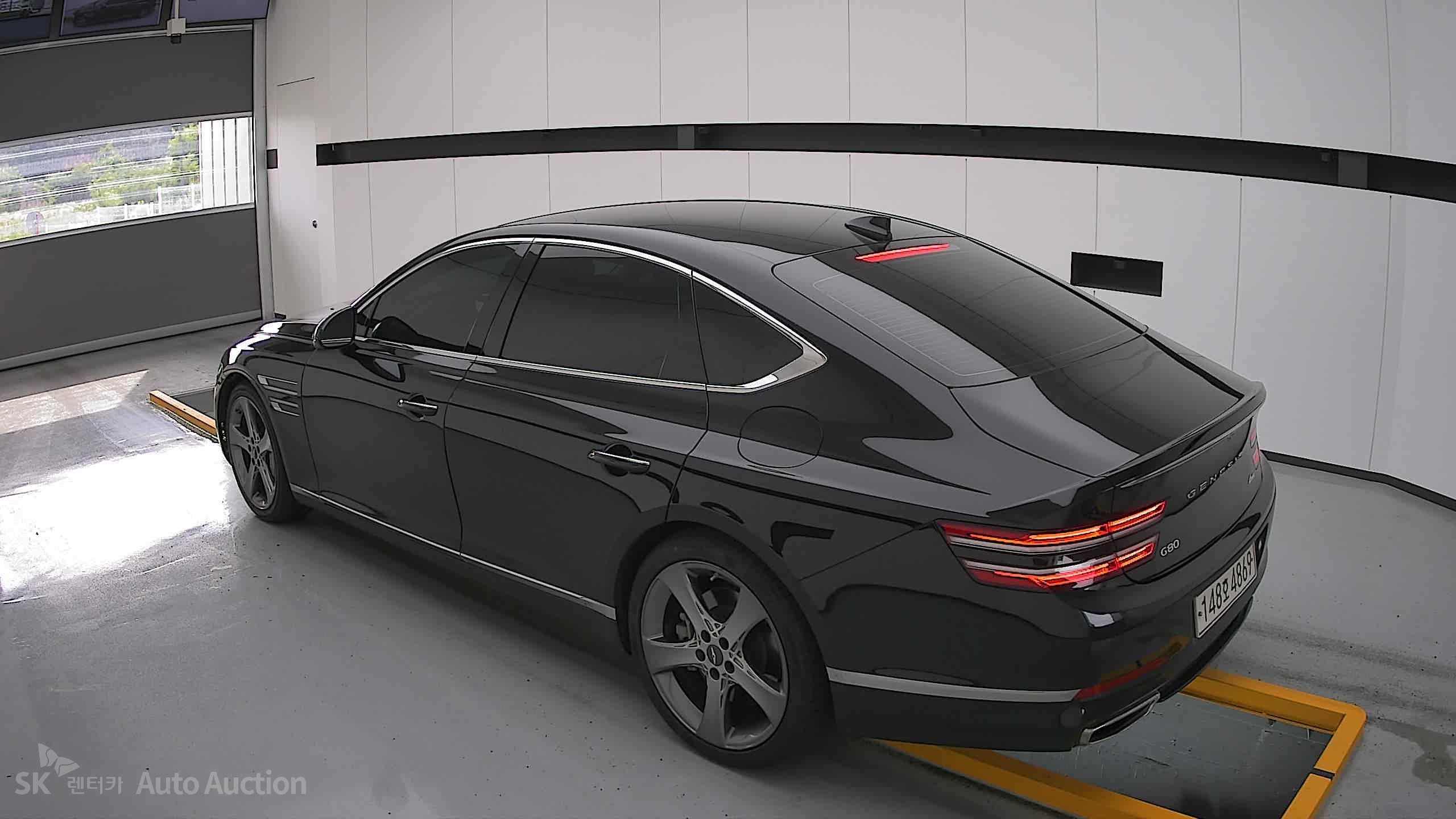 2021 - genesis g80